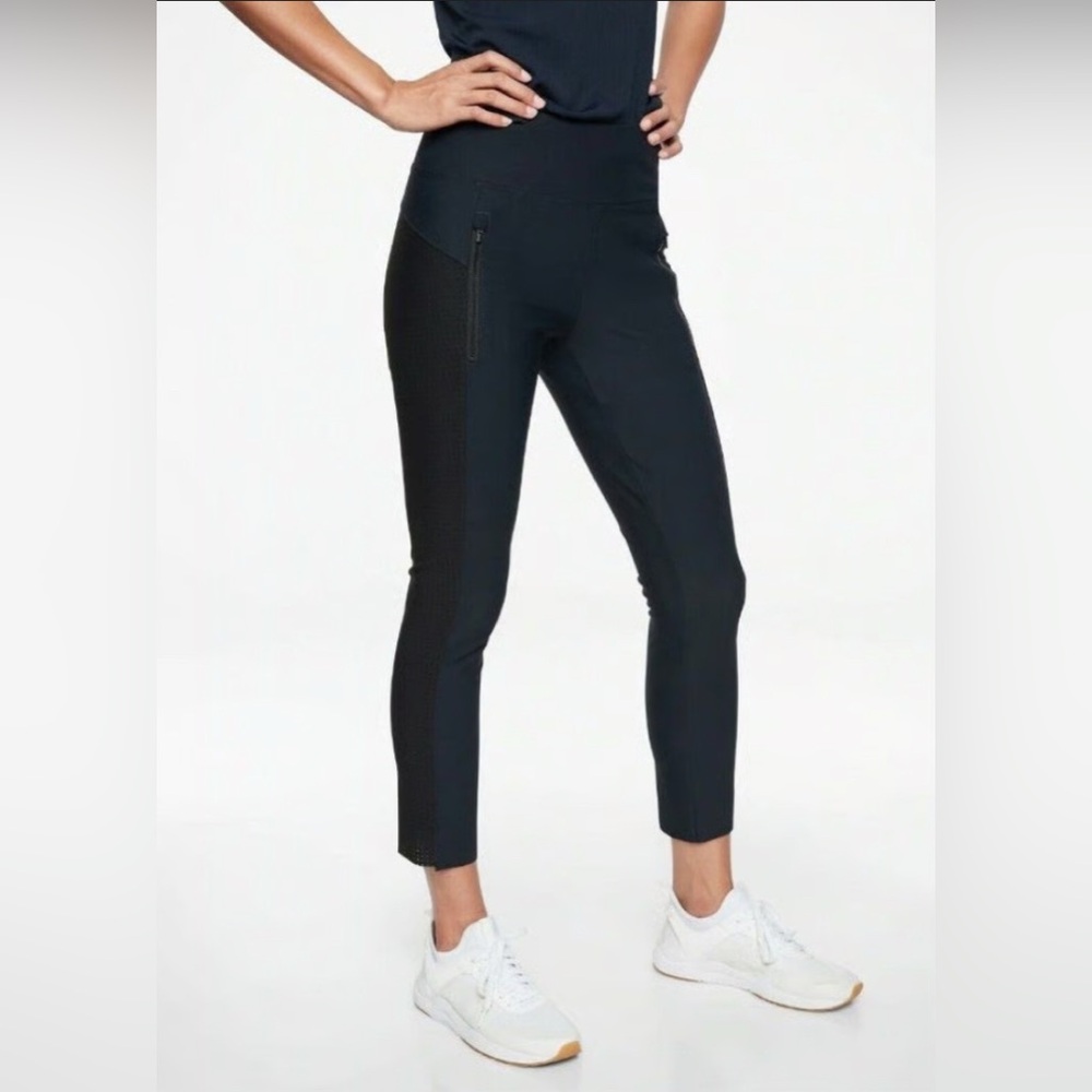 Athleta Stellar High Rise Crop Travel Black Ankle-Length Active Workout Pants